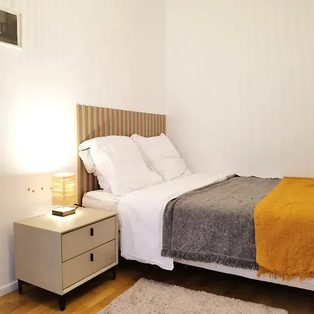 Calm 60m2 Near Notre-dame And Seine 2bdrs N4-4b Appartamento