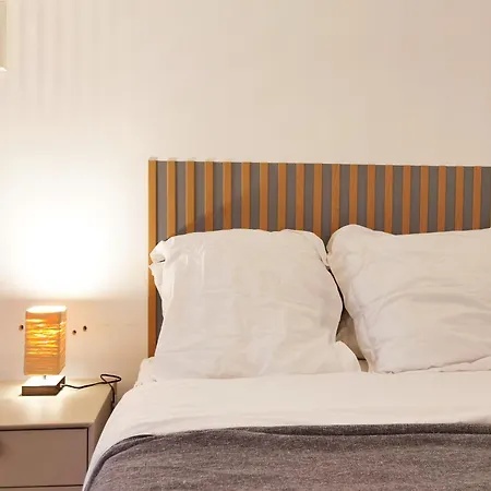 Calm 60m2 Near Notre-dame And Seine 2bdrs N4-4b *